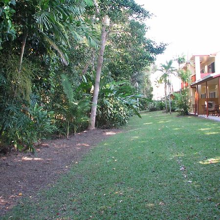 Titree Village Holiday Apartments Port Douglas Eksteriør billede