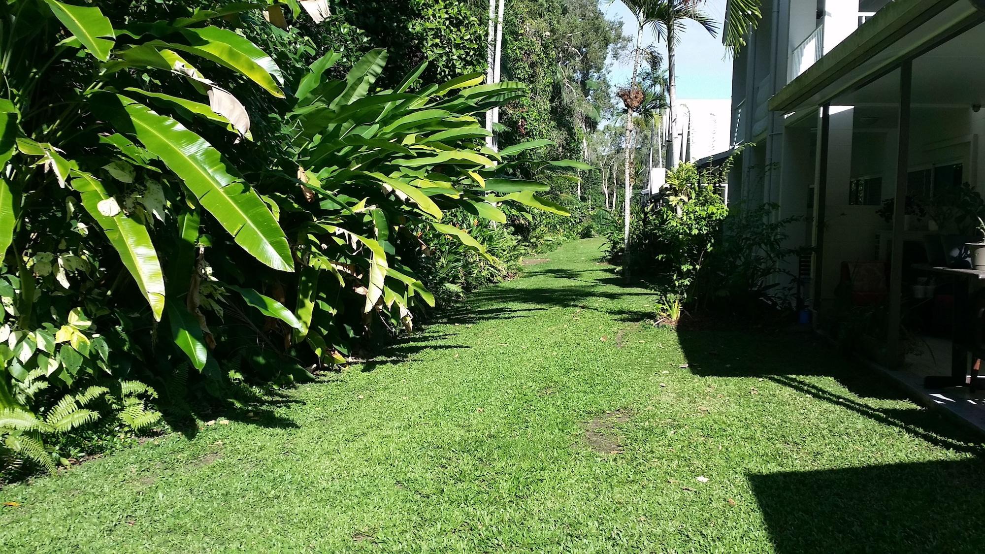 Titree Village Holiday Apartments Port Douglas Eksteriør billede