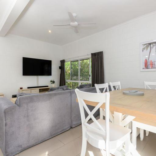 Titree Village Holiday Apartments Port Douglas Eksteriør billede