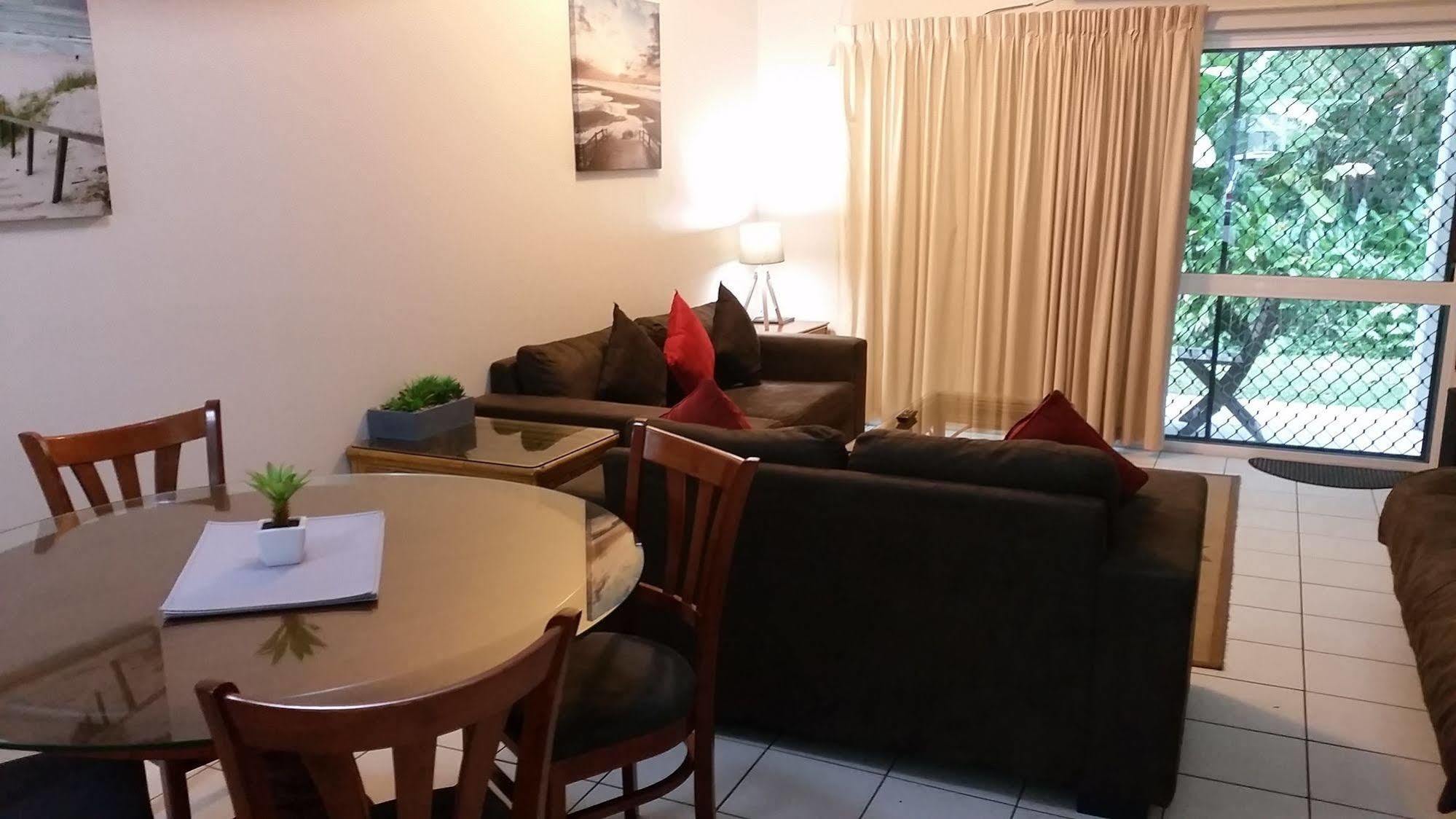 Titree Village Holiday Apartments Port Douglas Eksteriør billede