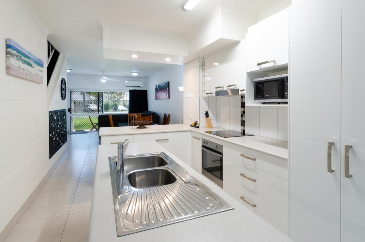 Titree Village Holiday Apartments Port Douglas Eksteriør billede
